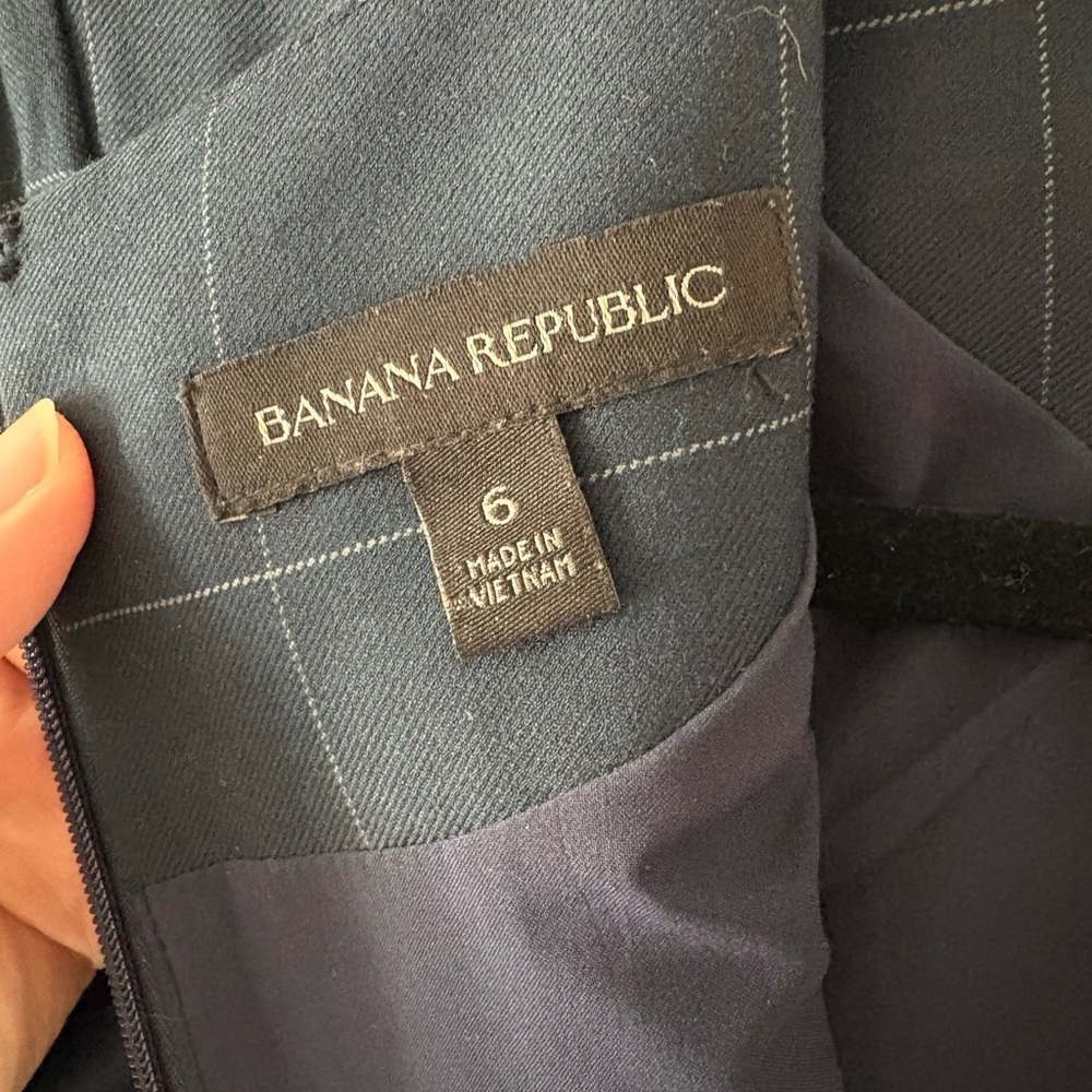 Banana Republic Navy Windowpane Checks Plaid Ruffle-Hem Short Sleeve Dress - Picture 4 of 15